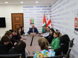 ოზურგეთი - შეხვედრა