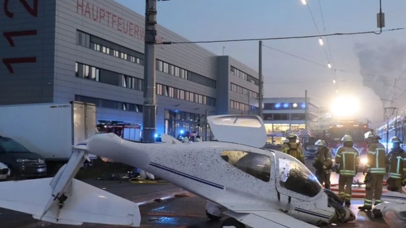 თვითმფრინავი