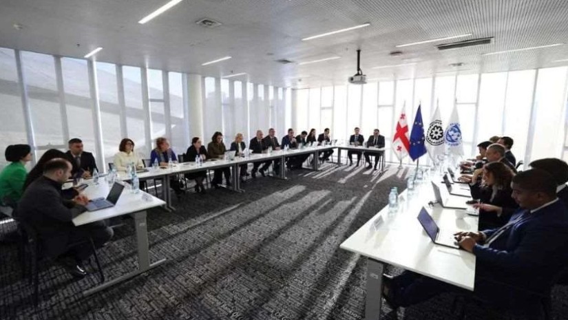 ლაშა ხუციშვილ