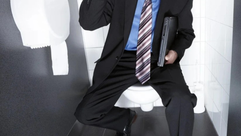 გათავისუფლებული თანამშრომელი