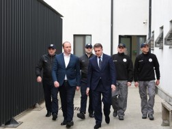 დროებითი მოთავსების იზოლატორი დაქტილოსკოპიური სკანერებით სრულად აღიჭურვა დროებითი მოთავსების იზოლატორი დაქტილოსკოპიური სკანერებით სრულად აღიჭურვა