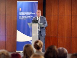 მიქანაძე