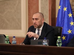 ზურაბ აბაშიძე