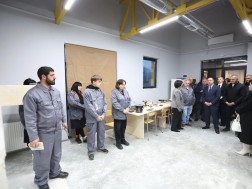 გივი მიქანაძე პროფესიულ კოლეჯებში სასწავლო პროცესს ეცნობა გივი მიქანაძე პროფესიულ კოლეჯებში სასწავლო პროცესს ეცნობა