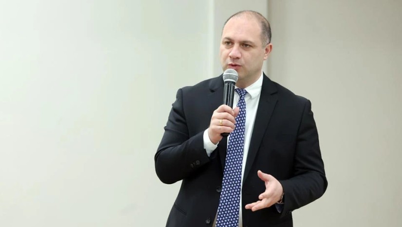 გივი მიქანაძე