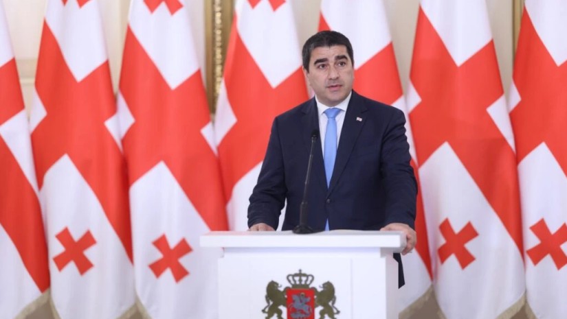 შალვა პაპუაშვილი 