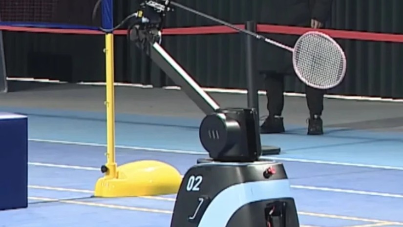 რობოტმა ბადმინტონში მსოფლიო რეკორდი დაამყარა