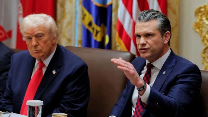 დონალდ ტრამპი პიტ ჰეგსეტი