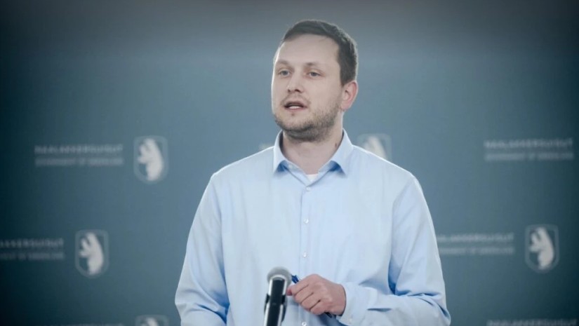 იენს-ფრედერიკ ნილსენ​ი