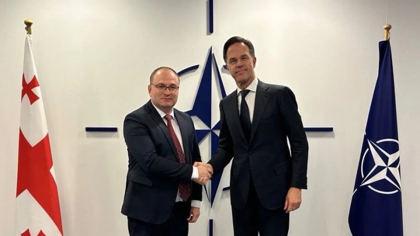 ირაკლი ბერაია მარკ რუტეს შეხვდა