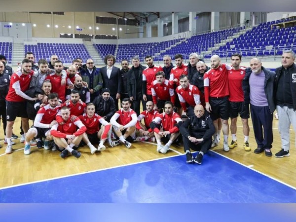 პრემიერი