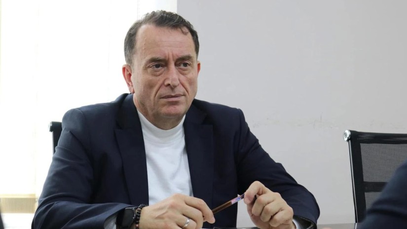 ილია ვერძაძე