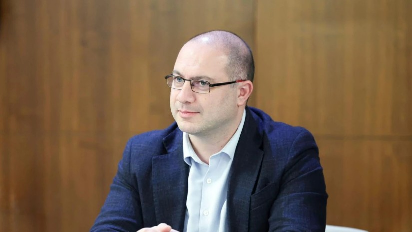 გივი მიქანაძე