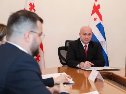 სულხან თამაზაშვილი