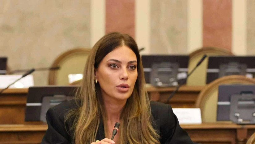 ნინო ვარდოსანიძე