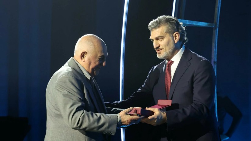 დაჯილდოება