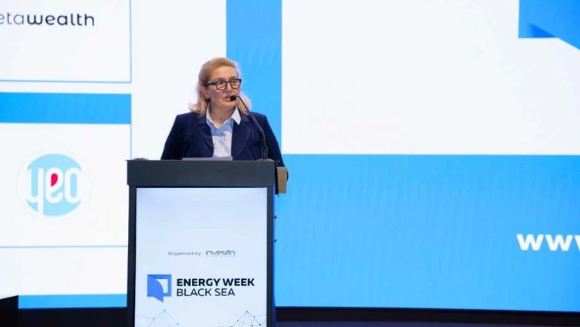 ინგა ფხალაძე