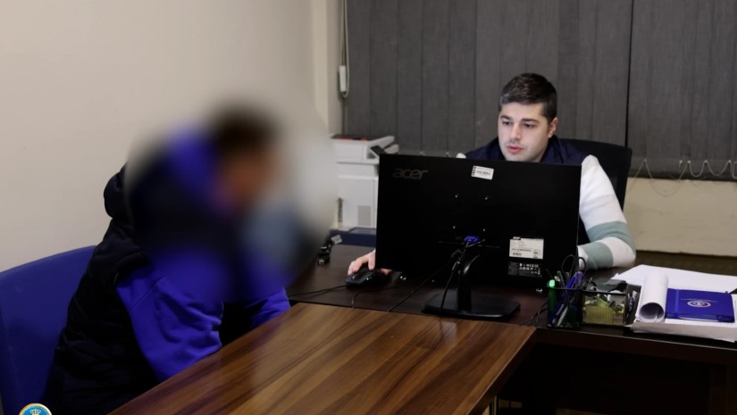 საგამოძიებო სამსახურმა კომერციული მოსყიდვის და ყალბი დოკუმენტების დამზადება-გასაღების ფაქტზე ორი პირი  დააკავა