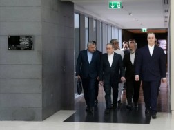 მოლაპარაკებები