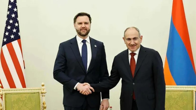 ნიკოლ ფაშინიანი ჯეი დი ვენსს შეხვდა