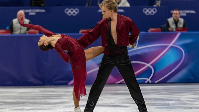 ოლიმპიურ თამაშებზე საქართველოს სახელით მოასპარეზე დიანა დევისისა და გლებ სმოლკინის წყვილმა ფინალში გამოსვლის უფლება მოიპოვა