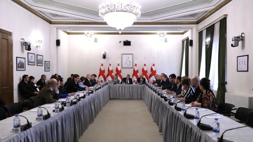 კომისიის  სხდომა