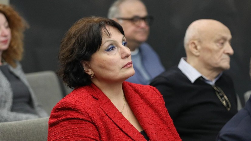 დაავადებათა კონტროლის ცენტრის დირექტორის მოადგილე 