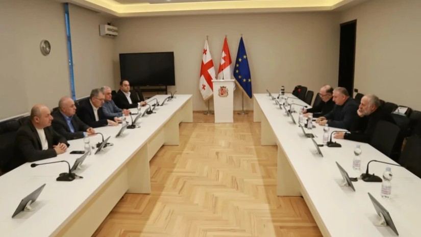 პარტია "ხალხის ძალის" წევრები