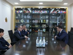 დავით სონღულაშვილი წყლის მართვის ესპანური კომპანიის Aqualia და „ჯორჯიან უოთერ ენდ ფაუერის“ (GWP) წარმომადგენლებს შეხვდა