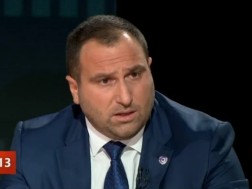 ირაკლი კირცხალია