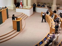 პრემიერი პარლამენტში