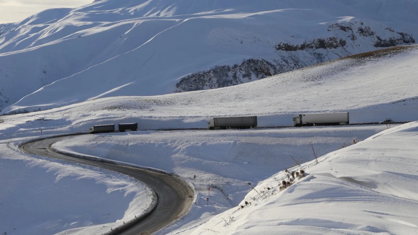 გუდაური(ფოსტა)–კობის მონაკვეთზე მისაბმელიანი და ნახევრადმისაბმელიანი ავტოტრანსპორტის მოძრაობა აღდგა