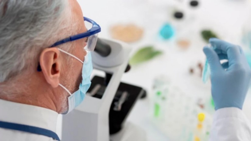 მეცნიერი