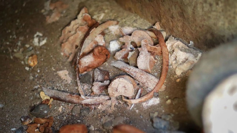 IV-V საუკუნეების სამარხები