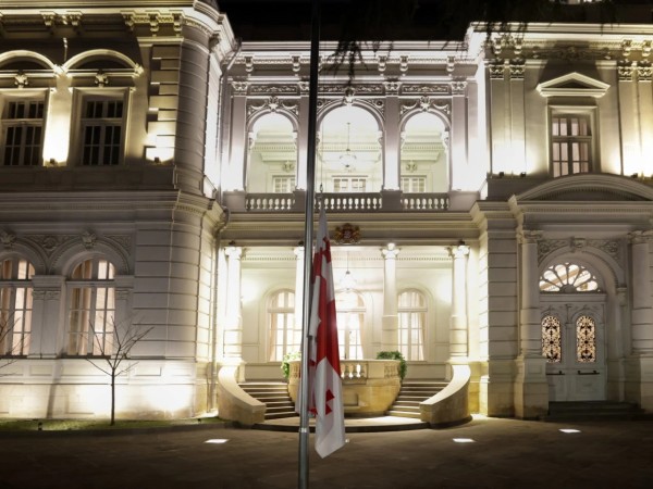 დაშვებული დროშა 