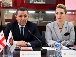 გასვლითი სხდომა