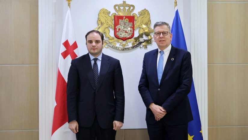 ლევან ჟორჟოლიანი - არტურ ერკენი