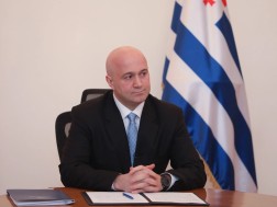 სულხან თამაზაშვილი 