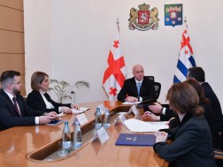 სულხან თამაზაშვილი