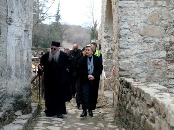 თინათინ რუხაძე თინათინ რუხაძე