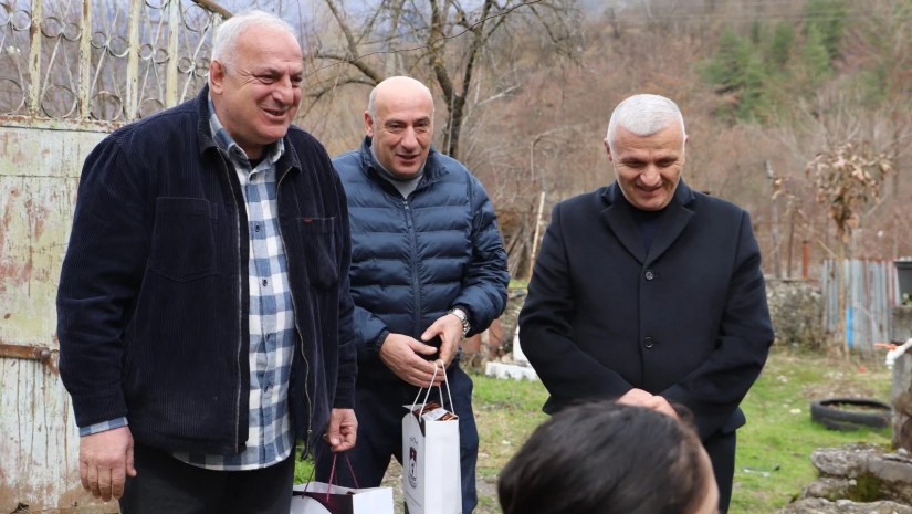 ამბროლაური