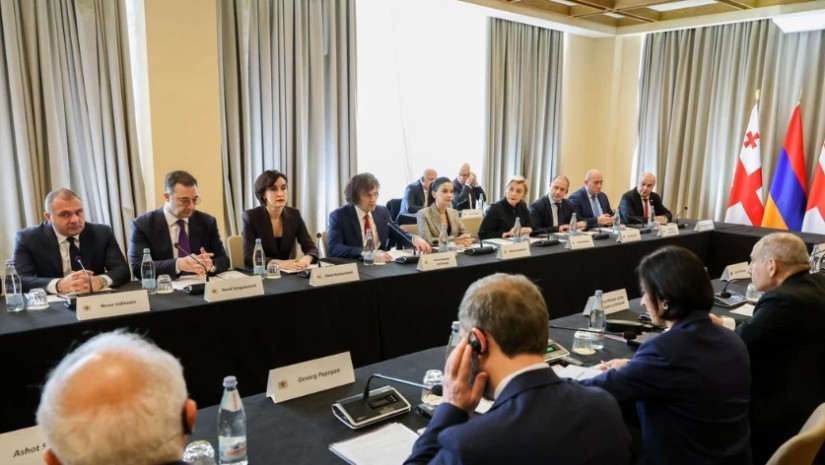 თინათინ რუხაძე