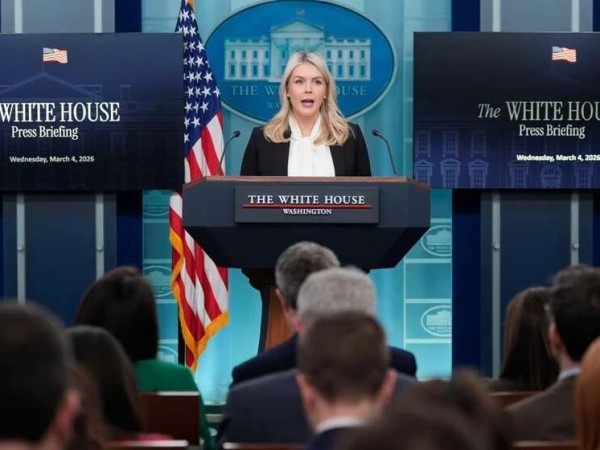 კეროლაინ ლევიტი