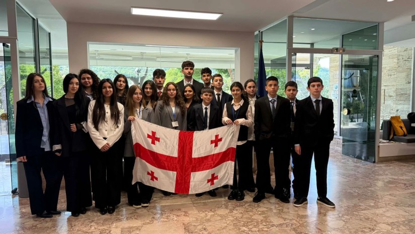 მოსწავლეები