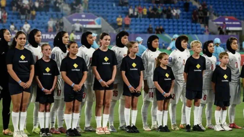 ირანის ქალთა საფეხბურთო ნაკრები