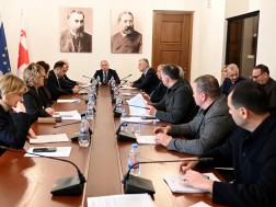 პარლამენტი პარლამენტი