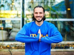 გიორგი ცხადაძე