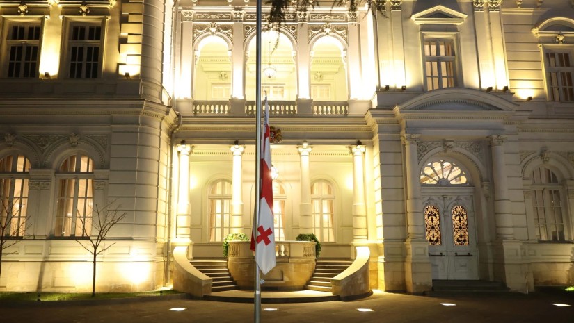 დაშვებული დროშა