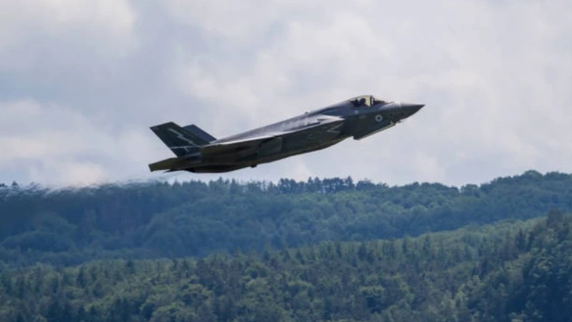 თვითმფრინავი