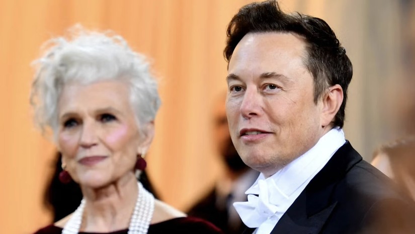 ილონ და მეი მასკი